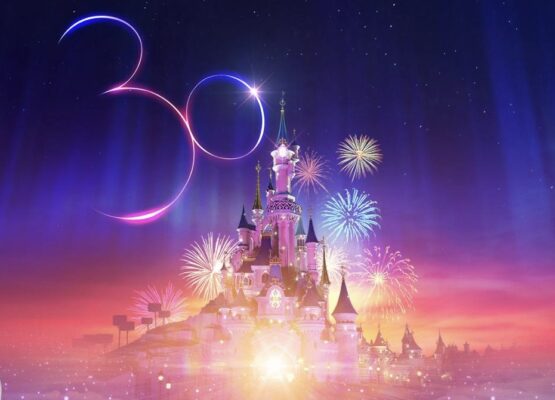 Disneyland Paris a bientôt 30 ans ! Rétrospective et nouveaux costumes…
